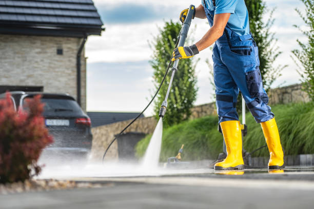 Best Roof Power Washing Services  in Kentfield, CA